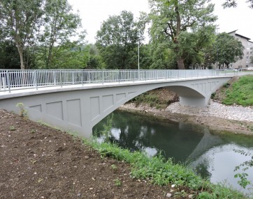 Most preko grubarjevega kanala ljubljana